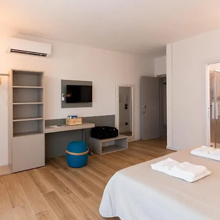 Tommyhouse Casa de hóspedes